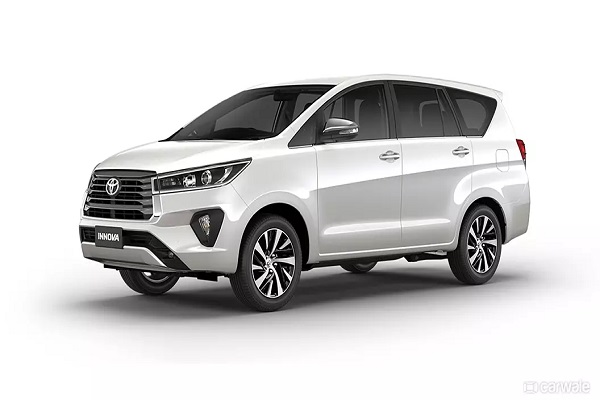 Innova Crysta Taxi – Premium Cab Hire in North Goa